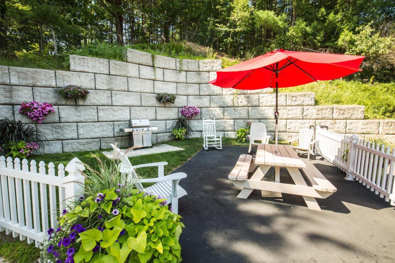 Towneplace Suites By Marriott Gilford Esterno foto