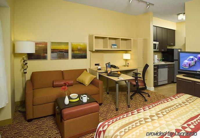 Towneplace Suites By Marriott Gilford Camera foto