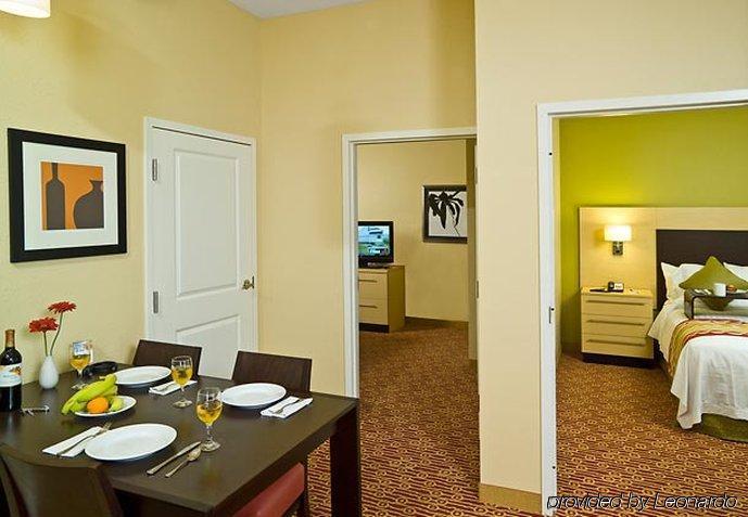 Towneplace Suites By Marriott Gilford Camera foto