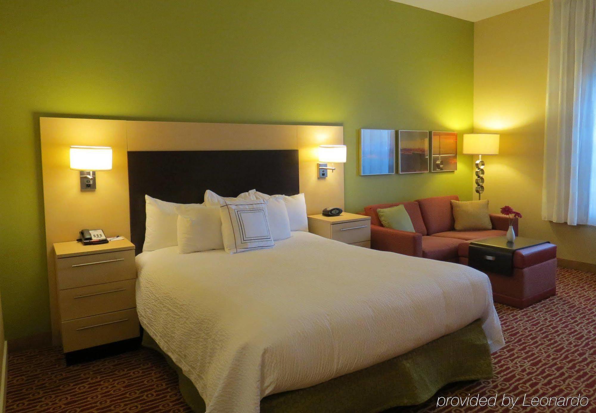 Towneplace Suites By Marriott Gilford Esterno foto